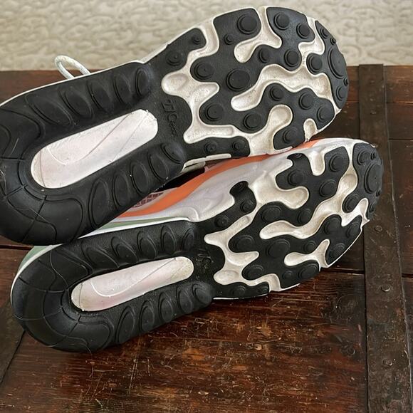 Nike Air Max 270 React SE Light Arctic Pink Size 6.5 - Picture 7 of 8